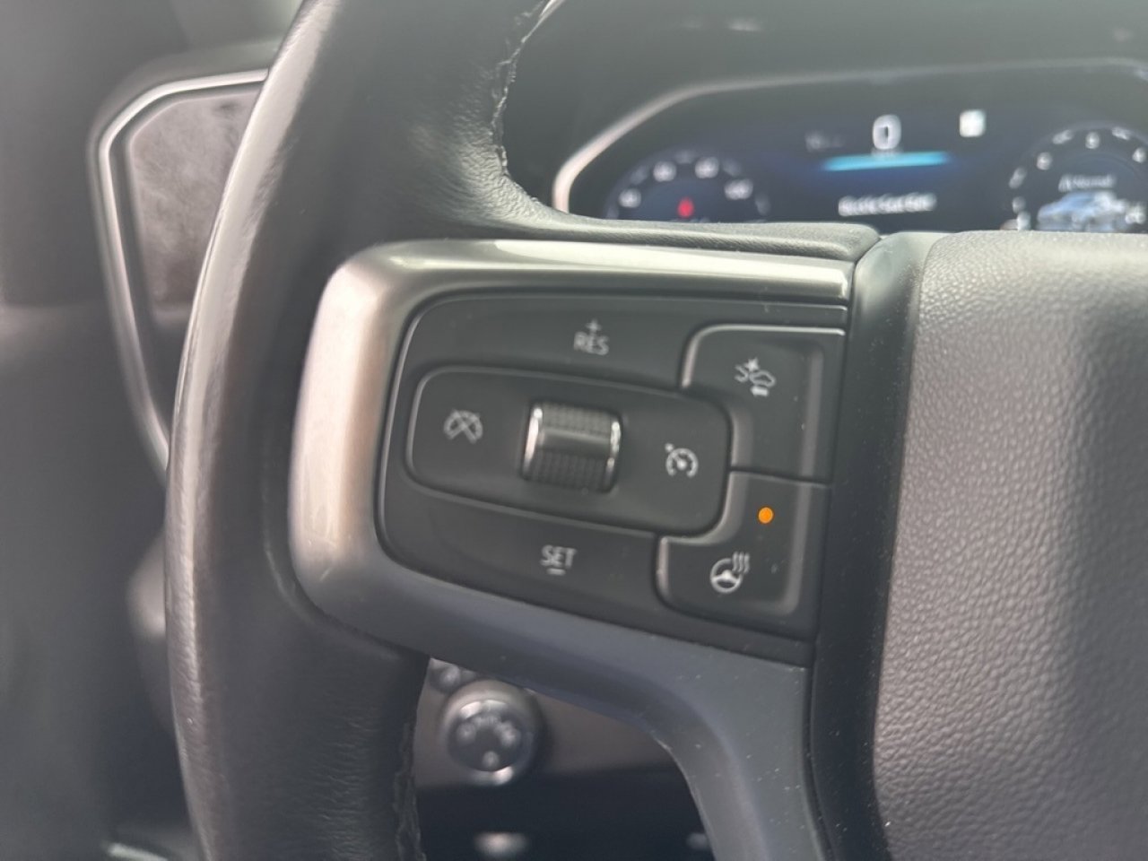 Used 2022 Chevrolet Silverado 1500 LT image 29