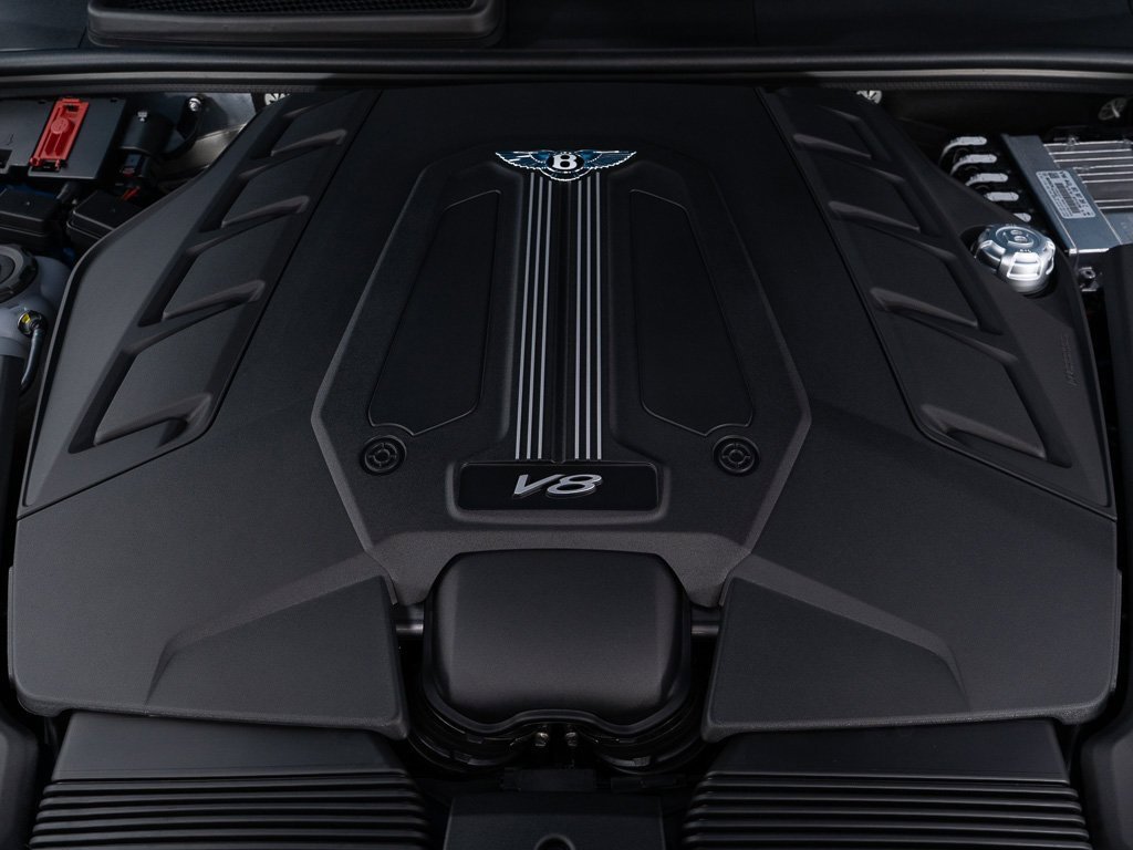 Used 2025 Bentley Bentayga S image 50