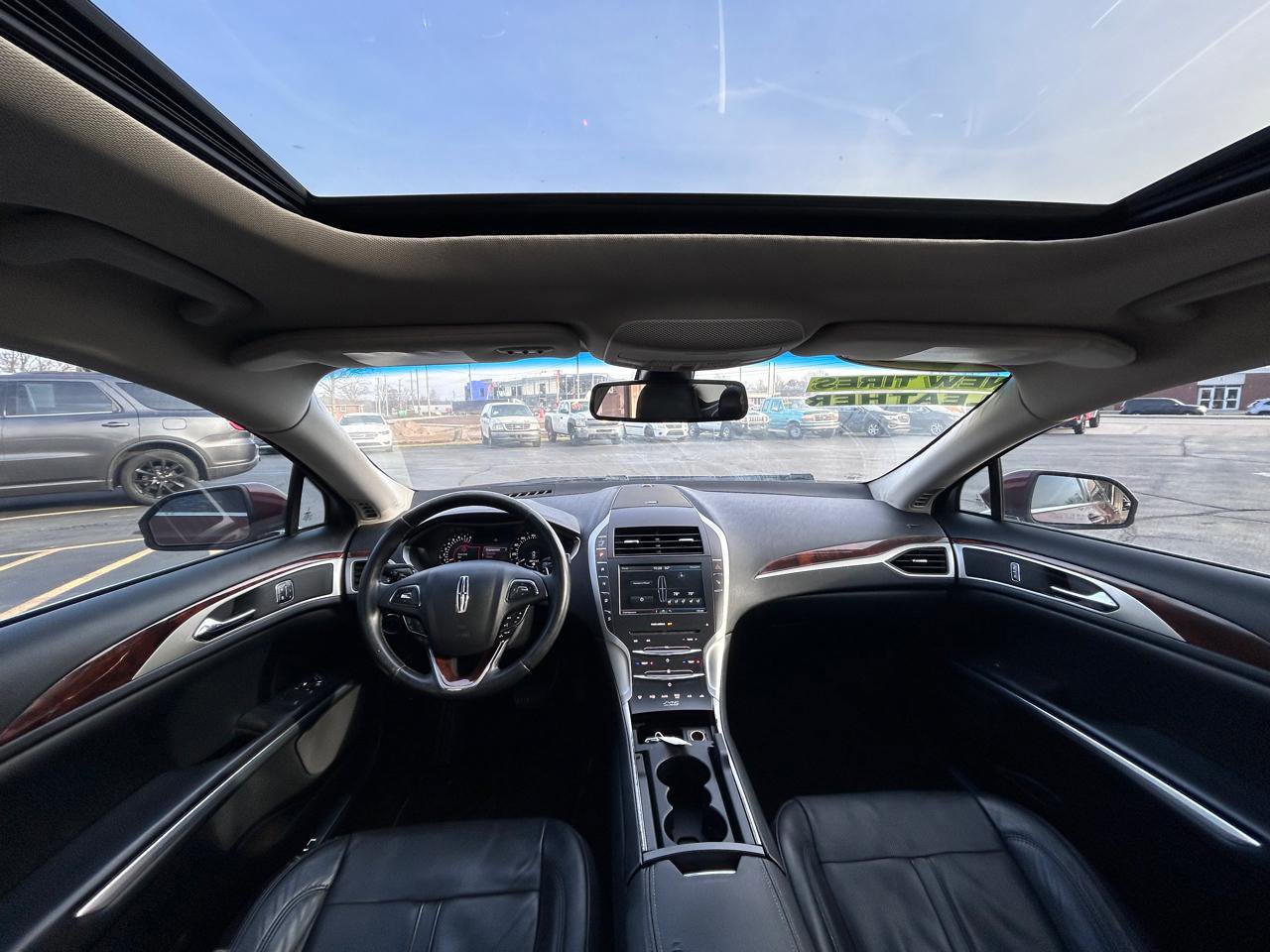 Used 2015 Lincoln MKZ w/ Equipment Group 102A Reserve FWD image 11