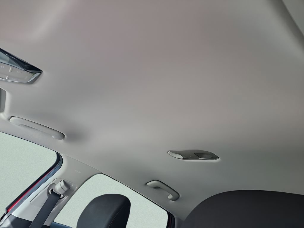 New 2025 Kia K4 FWD image 21