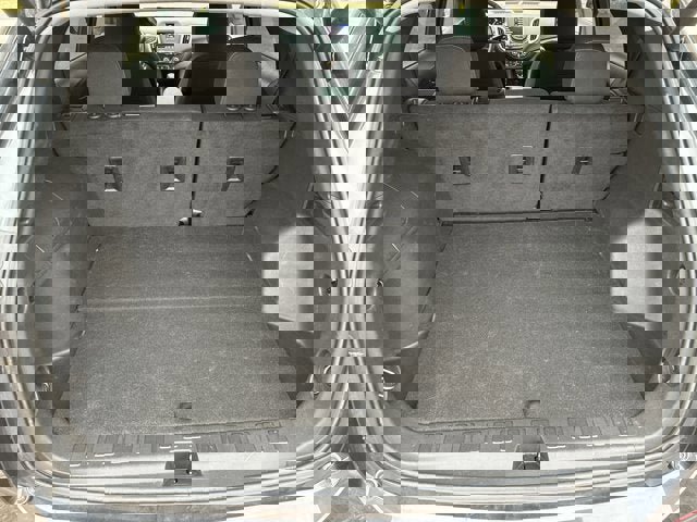 Used 2023 Chevrolet Equinox LT image 16