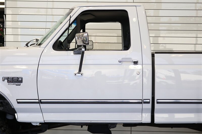 Used 1996 Ford F250 4x4 Regular Cab image 54