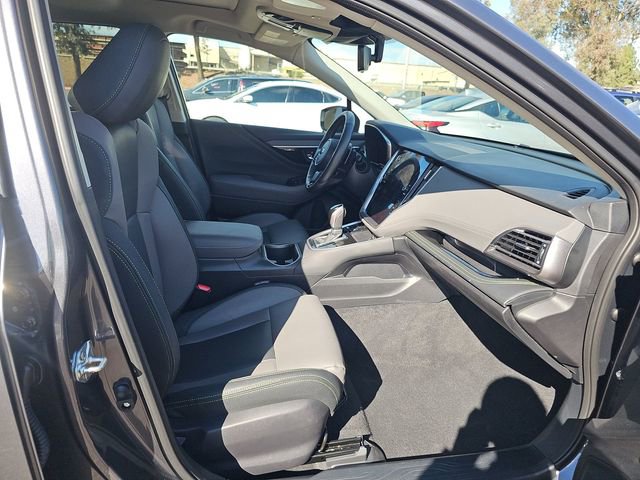 Used 2025 Subaru Outback Onyx Edition AWD/4WD image 8