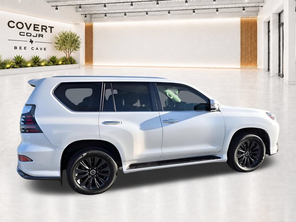 Used 2023 Lexus GX 460 Luxury w/ Sport Design Package AWD/4WD image 14