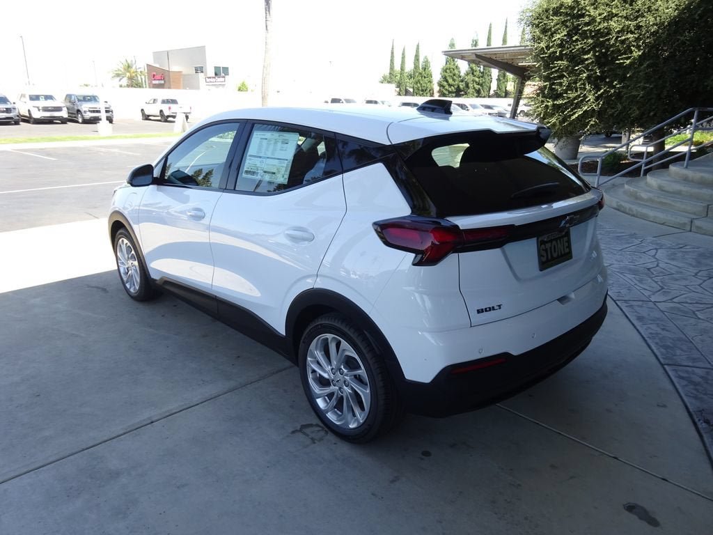 New 2027 Chevrolet Bolt LT FWD image 5