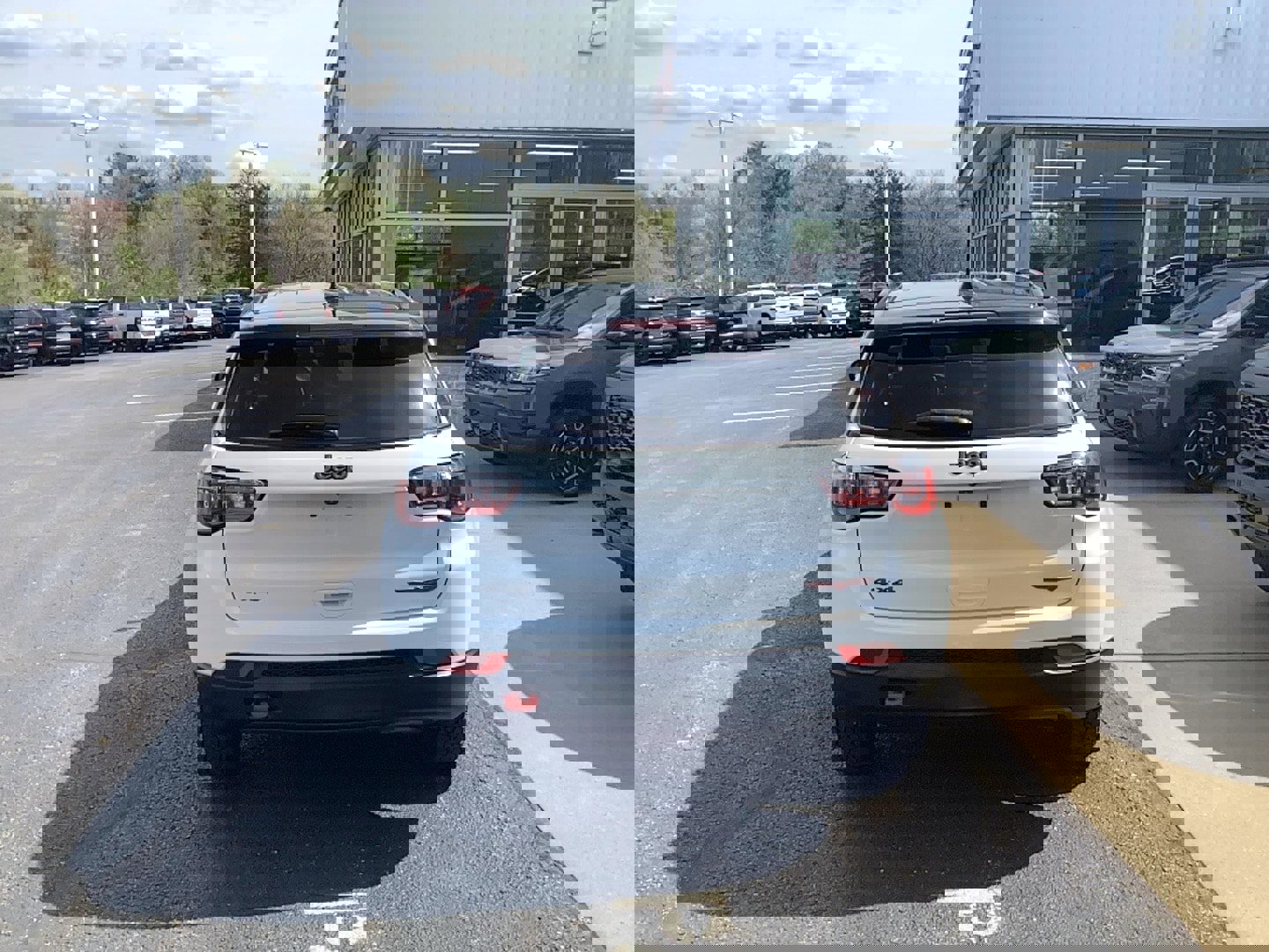 Certified 2022 Jeep Compass Trailhawk w/ Trailhawk Convenience Group image 4