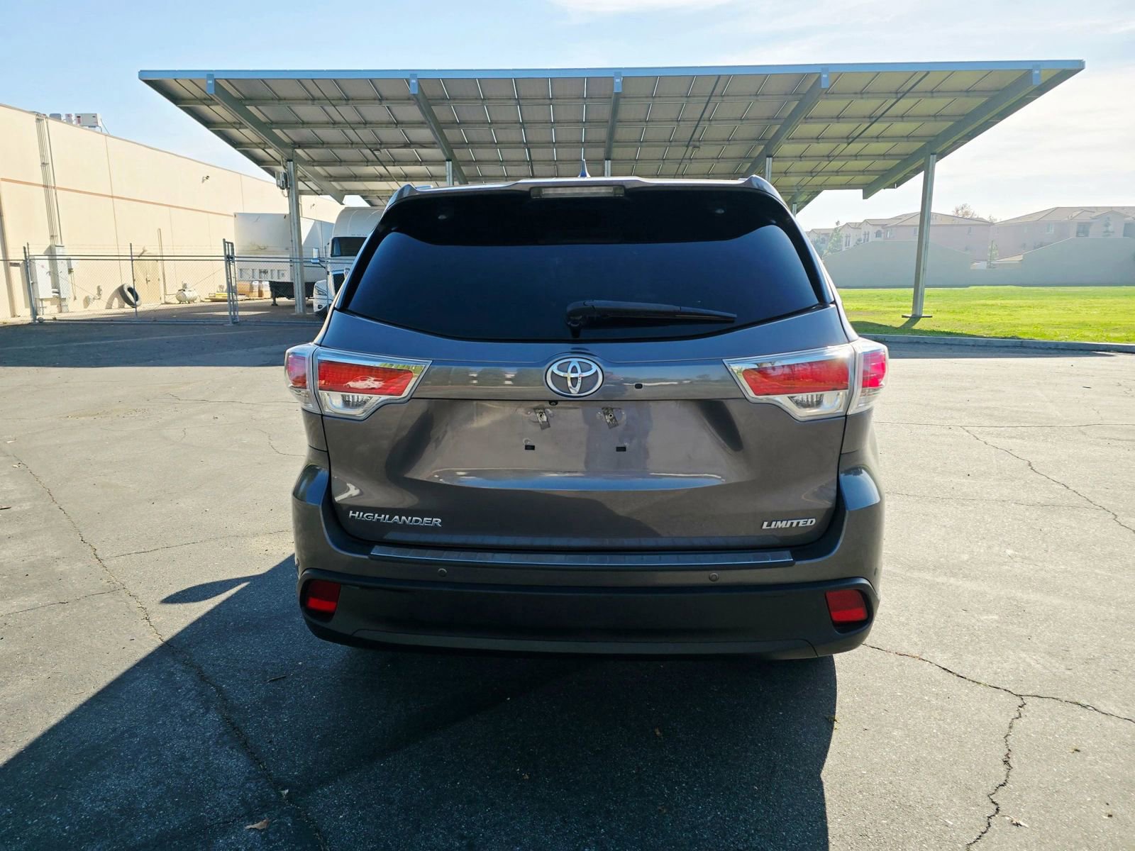 Used 2016 Toyota Highlander Limited image 7