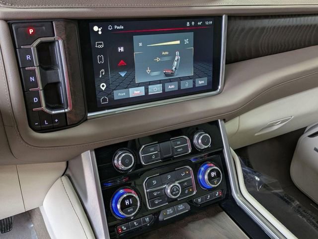 Used 2024 GMC Yukon XL Denali w/ Denali Reserve Package image 19