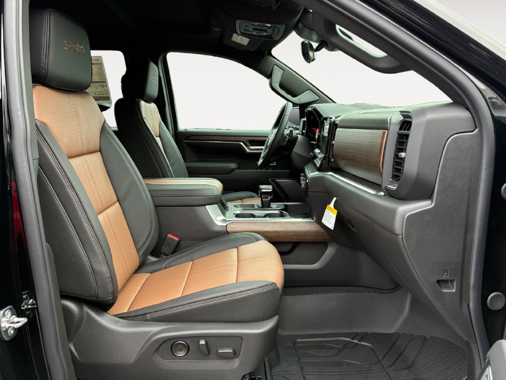 New 2026 Chevrolet Silverado 1500 High Country w/ Technology Package AWD/4WD image 15