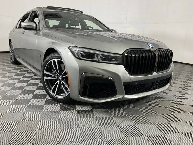 Used 2022 BMW 750i xDrive w/ Executive Package AWD/4WD image 44