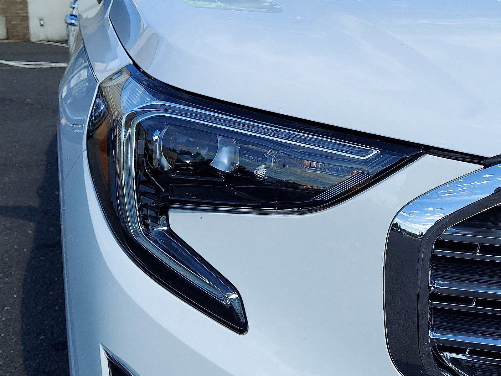 Used 2020 GMC Terrain Denali image 18