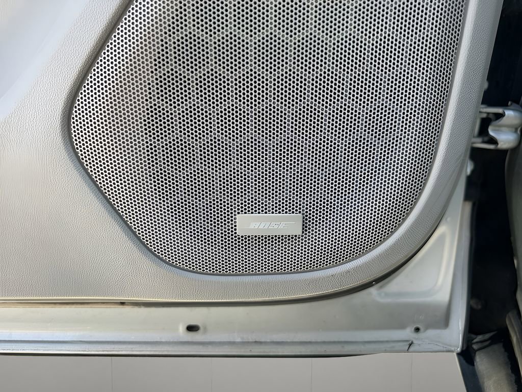 Used 2018 GMC Acadia SLT image 10