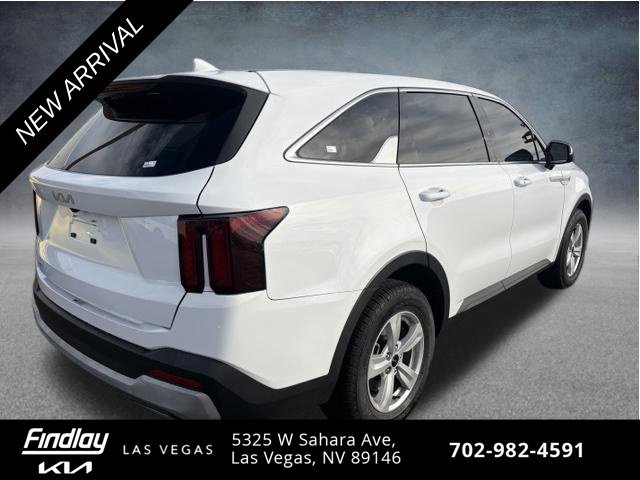 Certified 2024 Kia Sorento LX FWD image 5