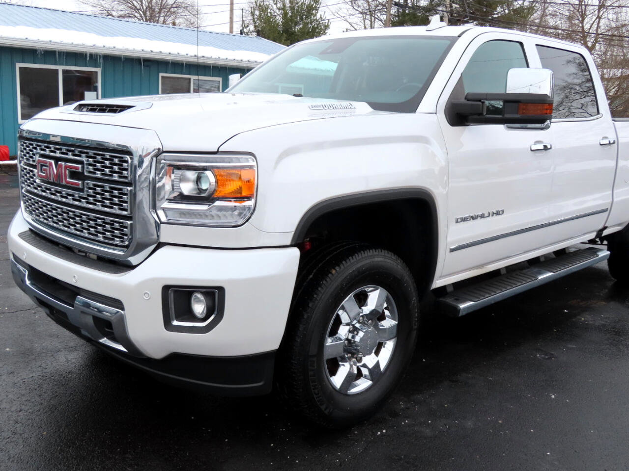 Used 2019 GMC Sierra 3500 Denali w/ Duramax Plus Package image 9
