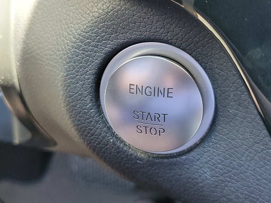 Used 2018 Mercedes-Benz GLE 350 4MATIC image 29