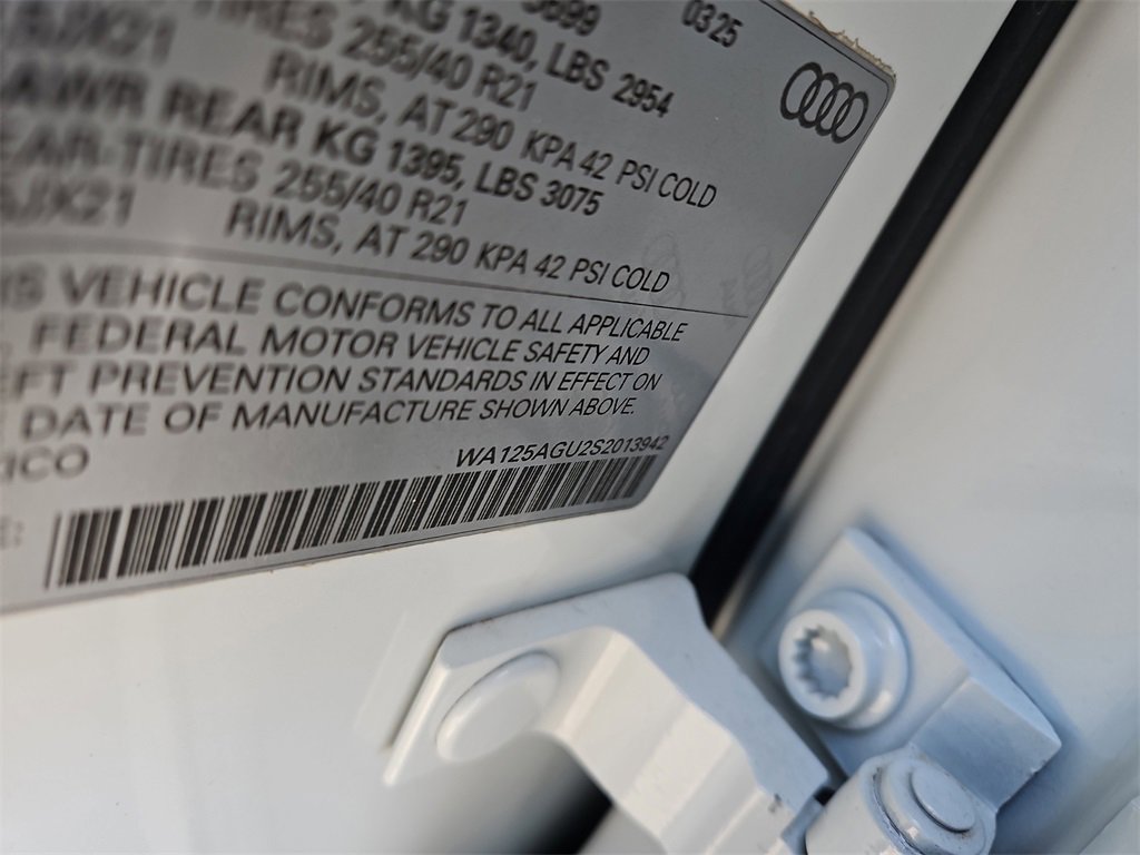 New 2025 Audi SQ5 Premium Plus image 7