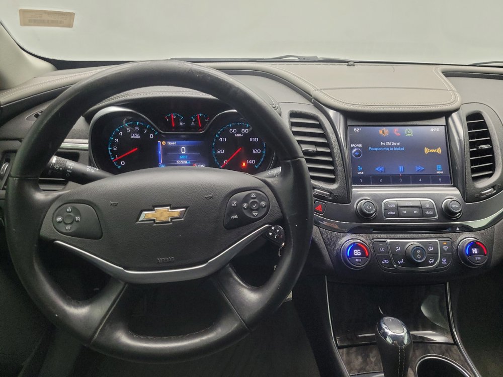 Used 2014 Chevrolet Impala LT w/ Convenience Package image 22