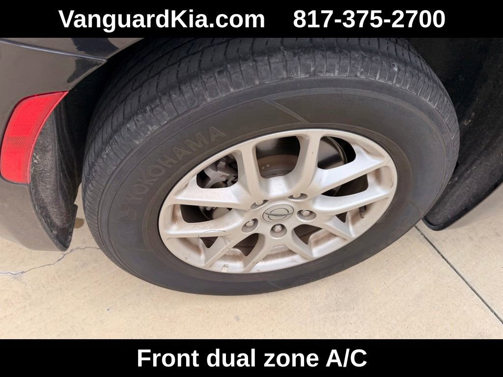 Used 2023 Chrysler Pacifica Touring-L FWD image 10