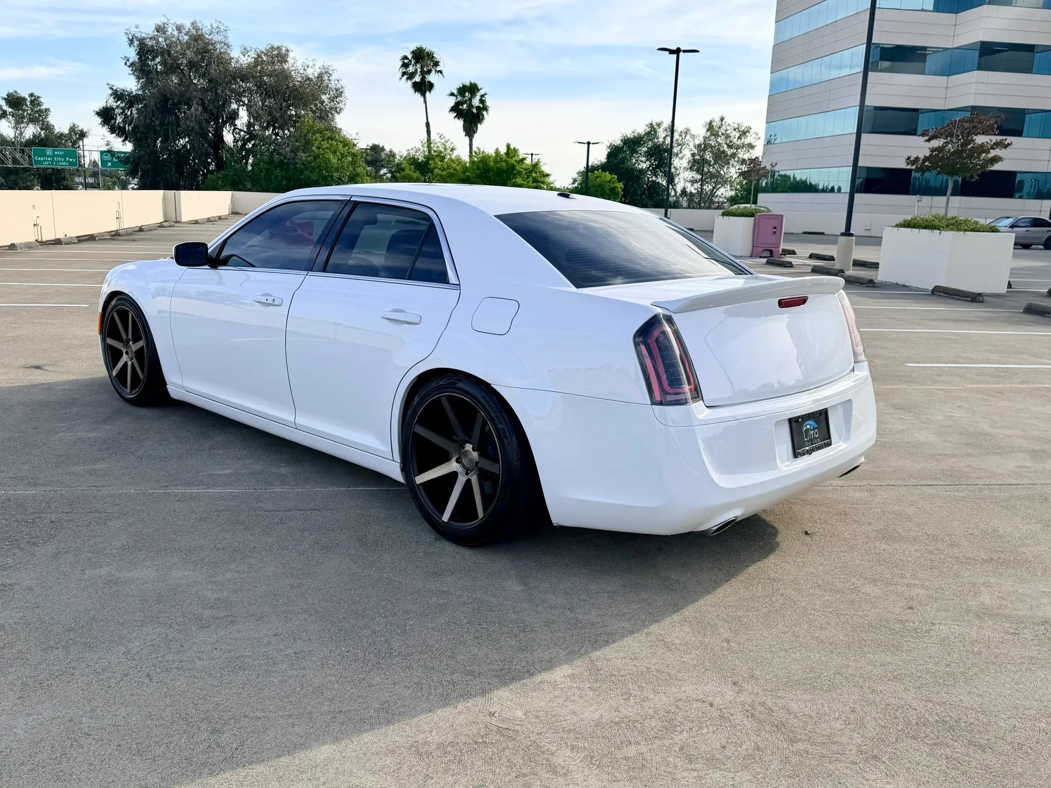 Used 2013 Chrysler 300 S RWD image 18