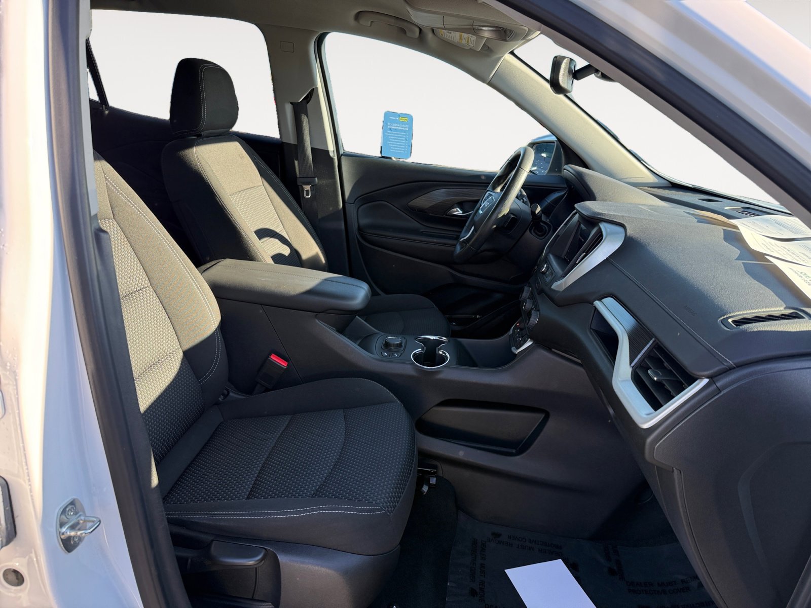 Used 2023 GMC Terrain SLE w/ Driver Convenience Package image 19