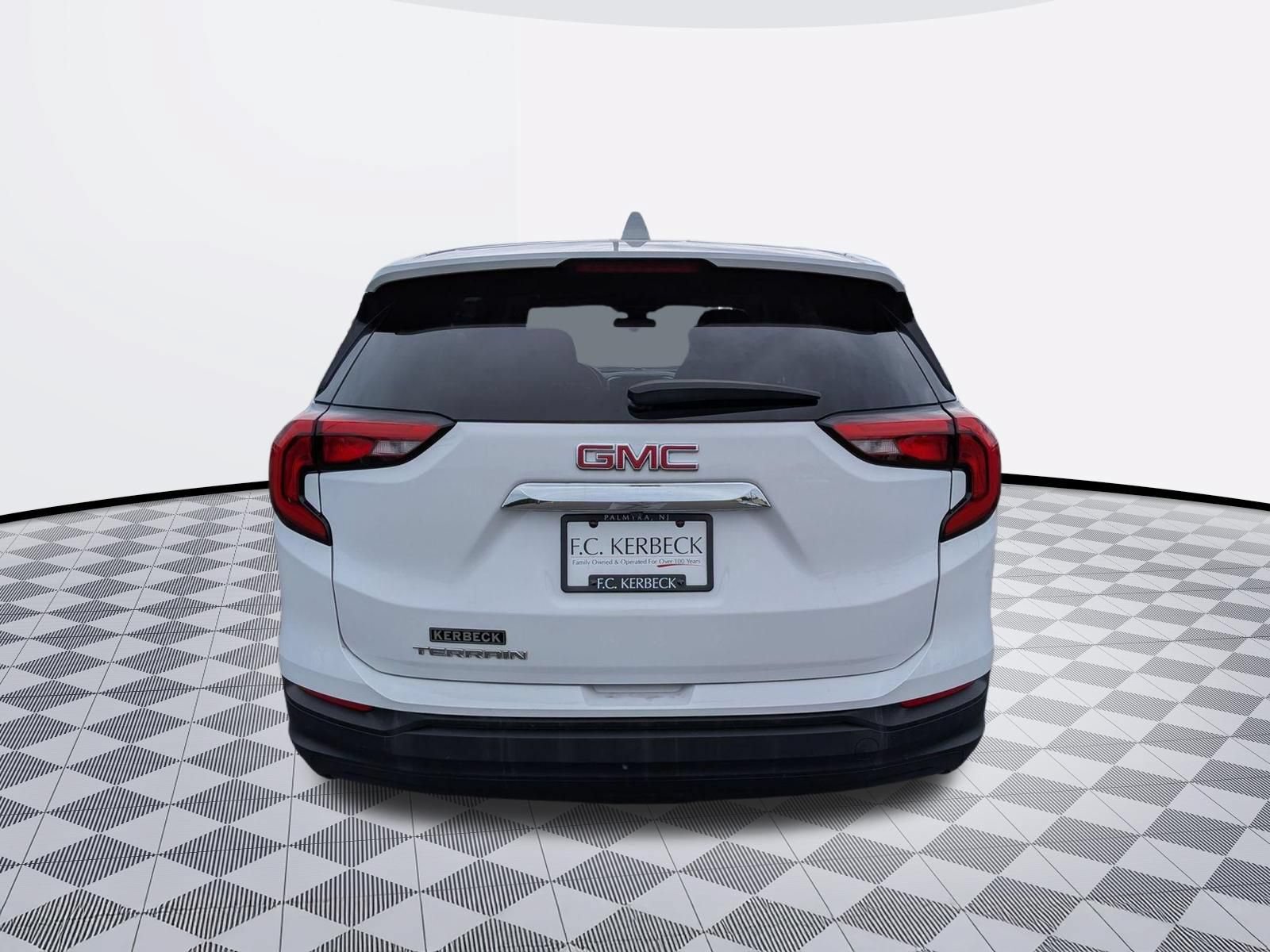 Certified 2021 GMC Terrain SLE FWD image 6