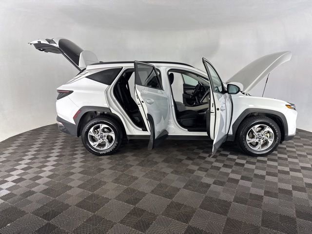 Used 2023 Hyundai Tucson SEL image 15