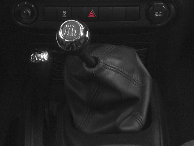 Used 2013 Jeep Wrangler Sport AWD/4WD image 13