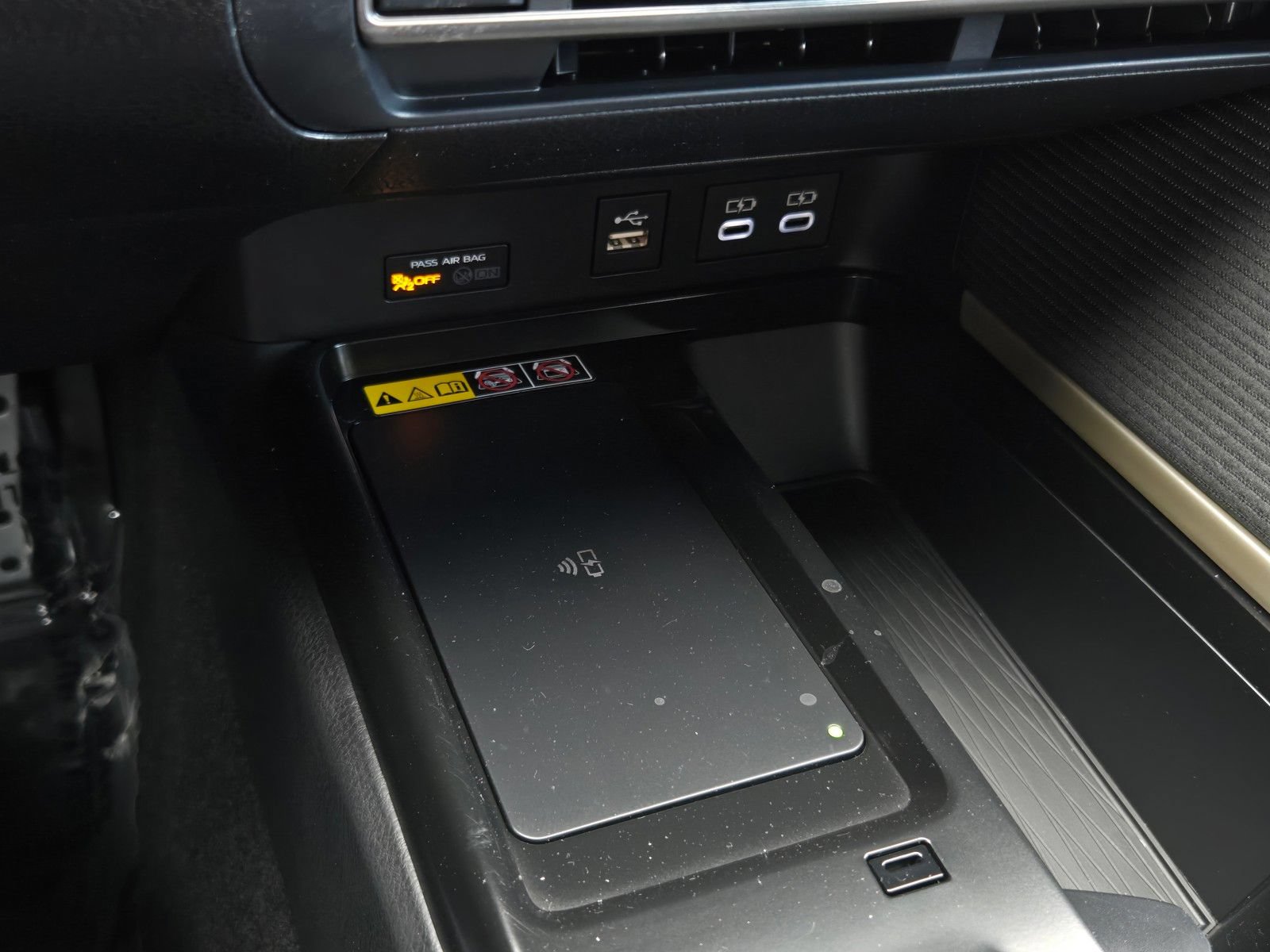 Certified 2026 Toyota Camry SE FWD image 17
