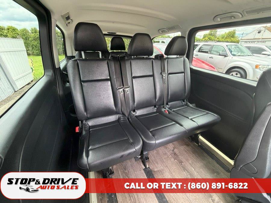 Used 2017 Mercedes-Benz Metris Passenger image 16