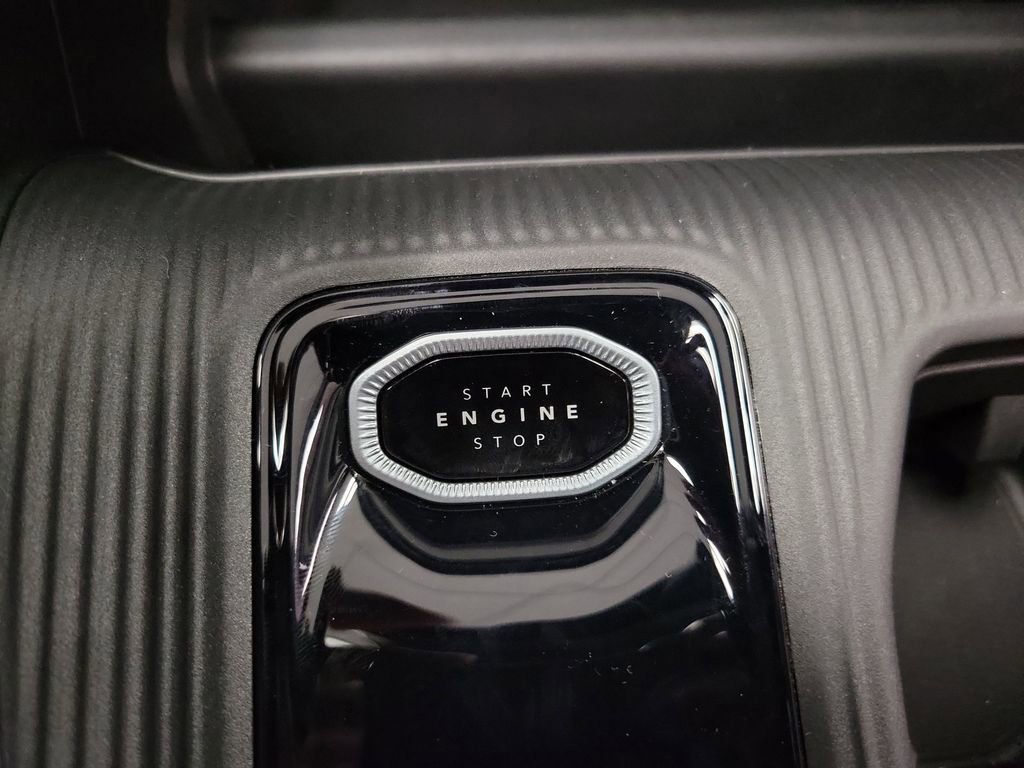 New 2026 Jeep Cherokee Limited image 35