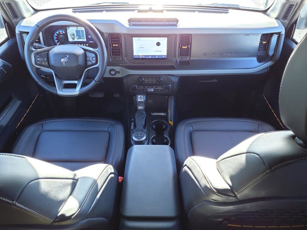 Used 2023 Ford Bronco Badlands image 9
