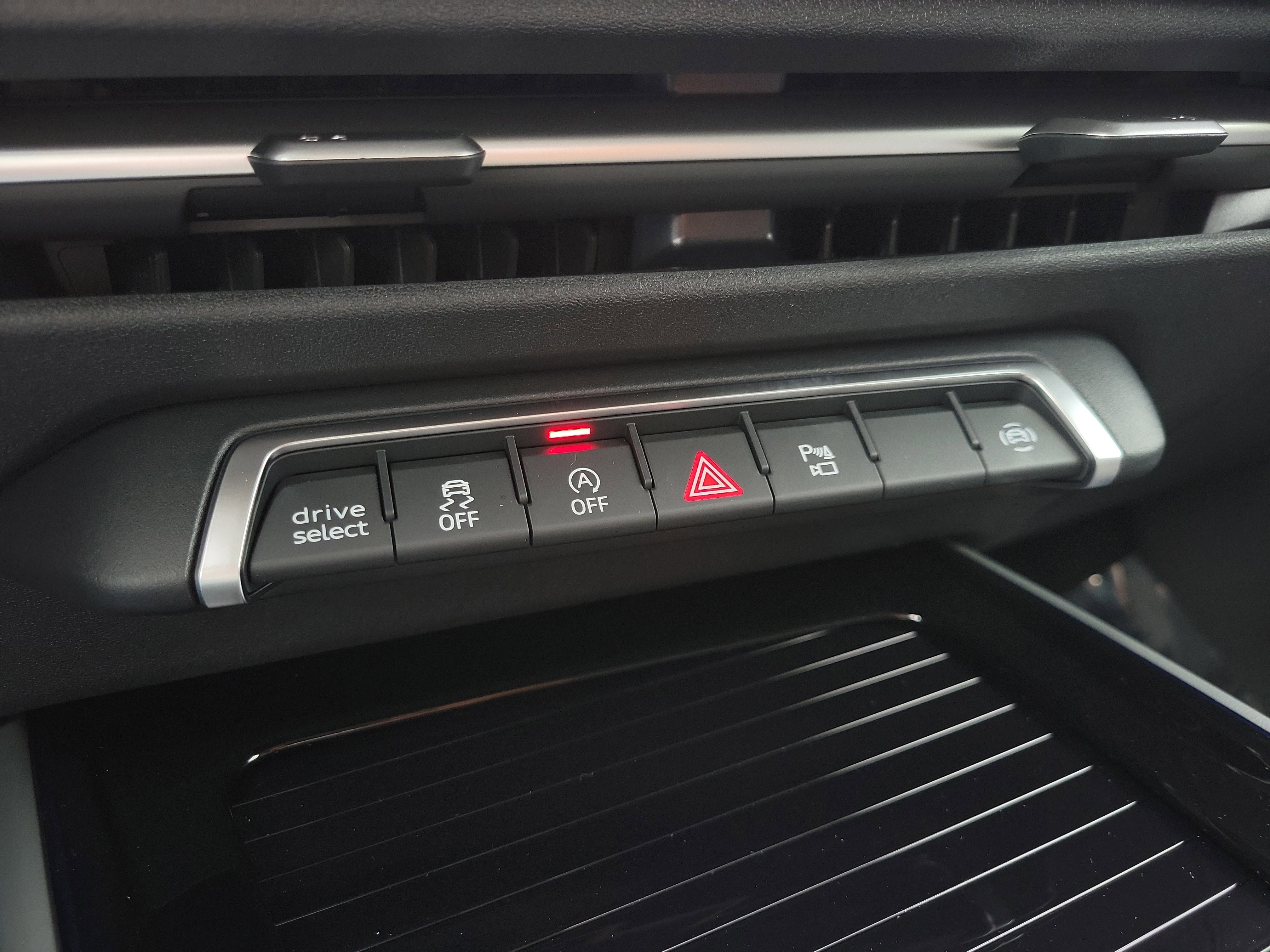 New 2026 Audi Q3 quattro 2.0T image 28