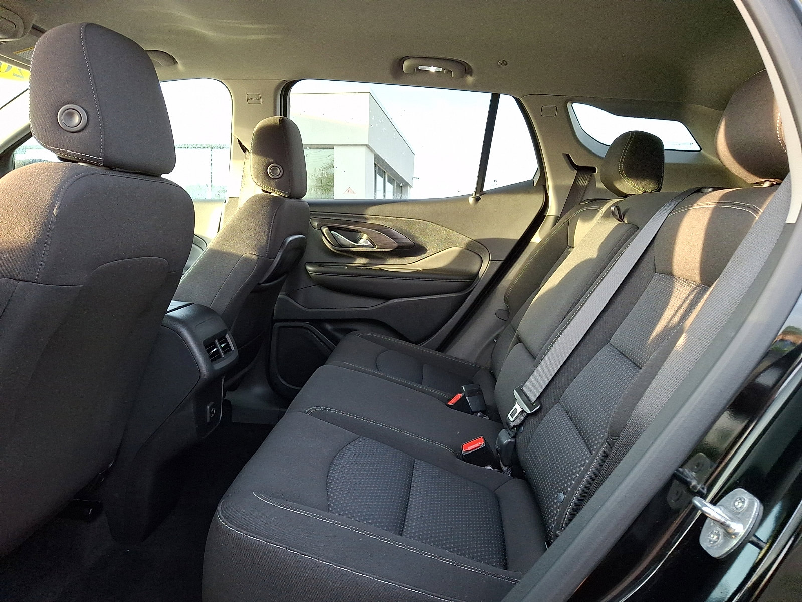 Certified 2023 GMC Terrain SLE w/ Driver Convenience Package image 11