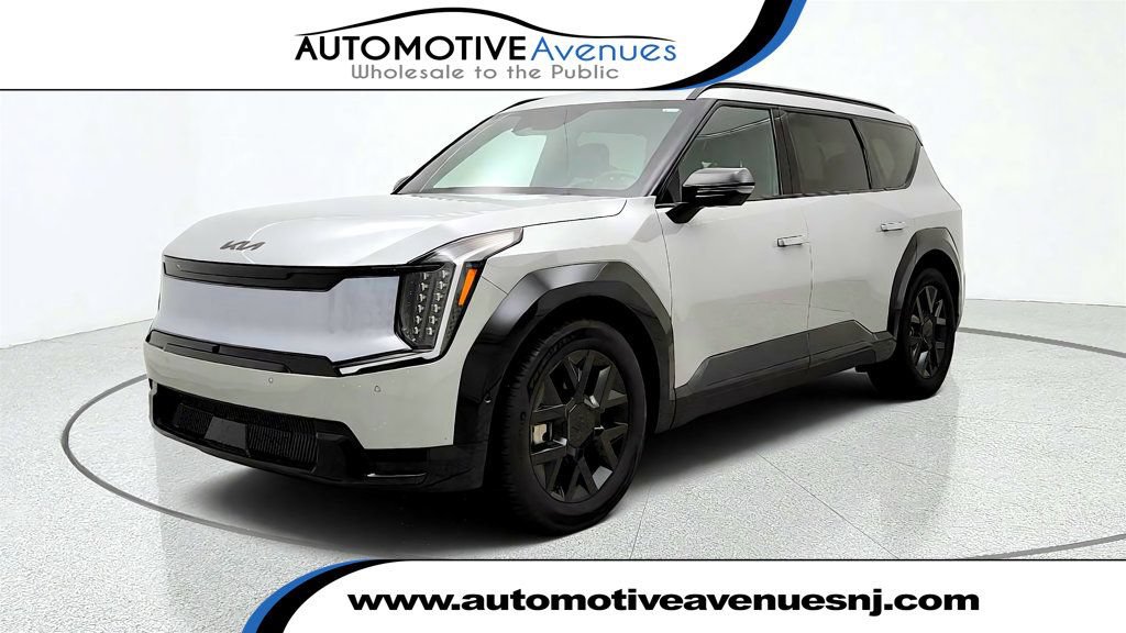 Used 2026 Kia EV9 Land w/ Nightfall Edition Package AWD/4WD image 1