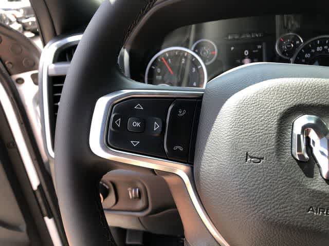 New 2026 RAM 3500 Big Horn AWD/4WD image 34