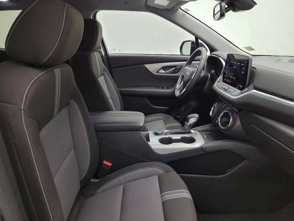 Used 2024 Chevrolet Blazer LT w/ Convenience Package FWD image 21