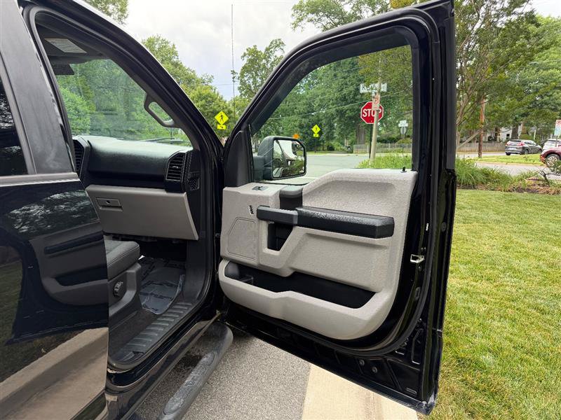 Used 2018 Ford F150 XL w/ Equipment Group 101A Mid AWD/4WD image 15