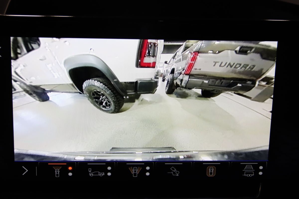 Used 2026 GMC Sierra 3500 SLE w/ SLE Value Package AWD/4WD image 26