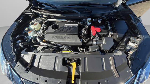 Used 2023 Nissan Rogue SV image 27