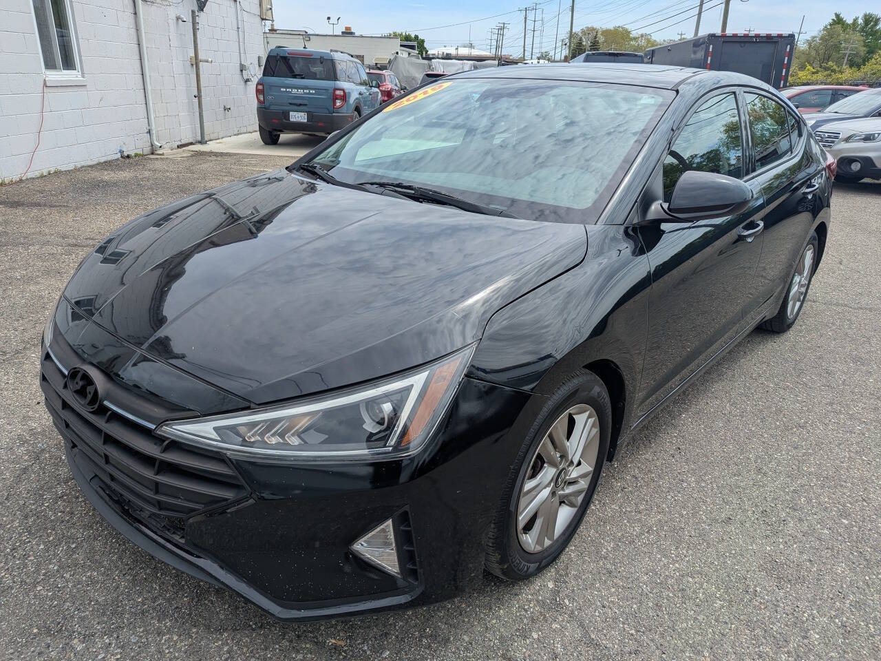Used 2019 Hyundai Elantra Value Edition w/ Cargo Package FWD image 3