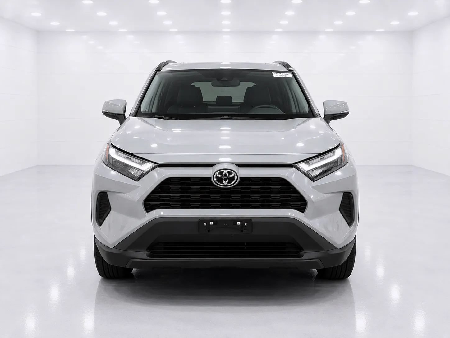 Used 2023 Toyota RAV4 XLE AWD/4WD image 8