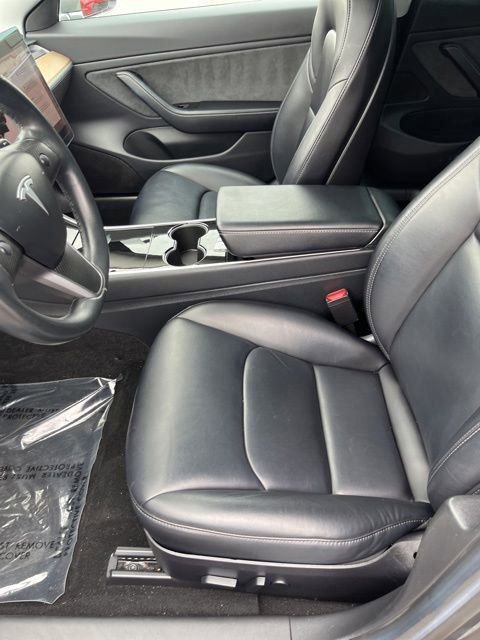 Used 2018 Tesla Model 3 Long Range RWD image 12