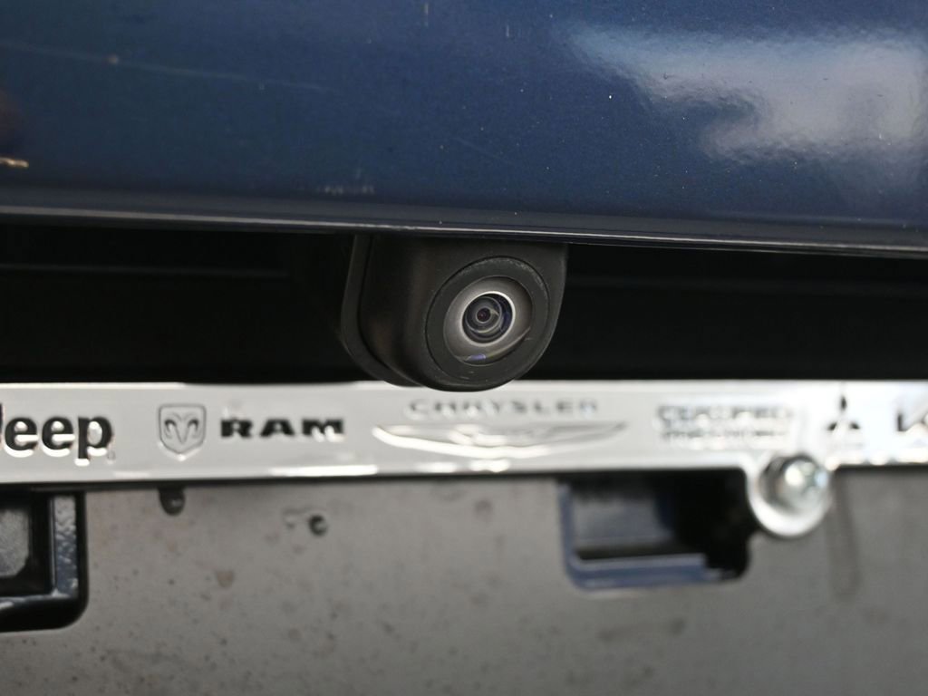 Used 2022 Genesis GV70 2.5T w/ Advanced Package image 38