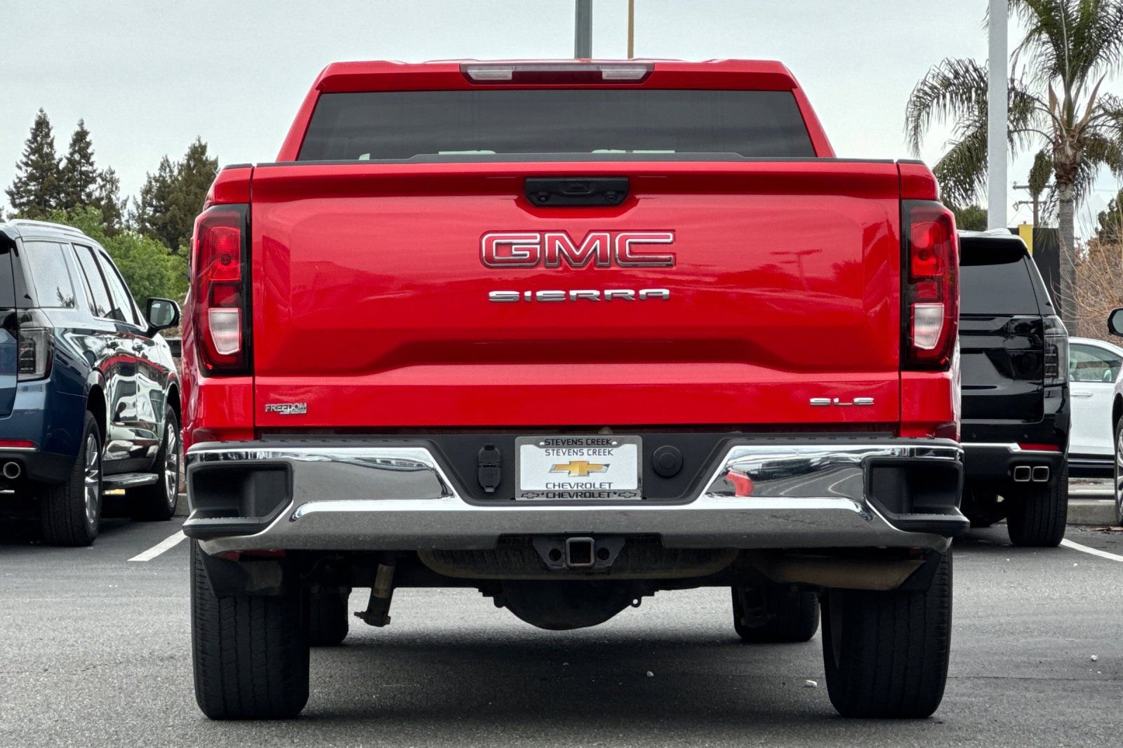 Used 2023 GMC Sierra 1500 SLE image 6