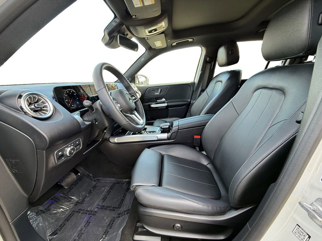 Used 2023 Mercedes-Benz EQB 300 4MATIC image 9