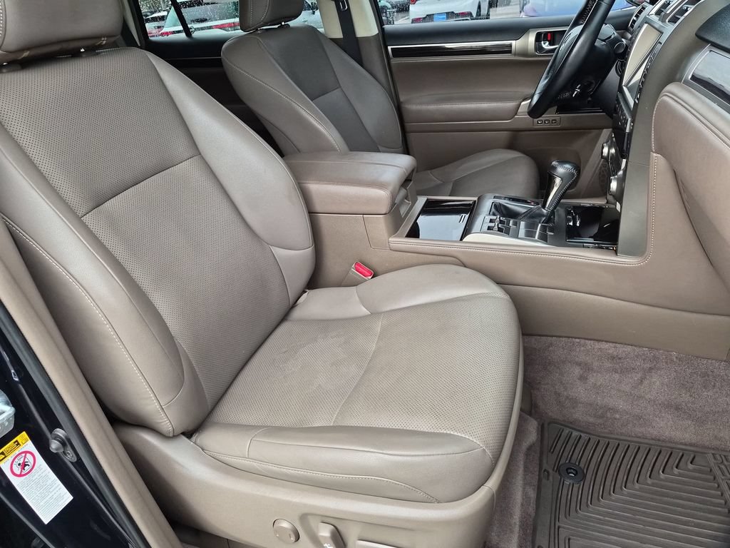 Used 2018 Lexus GX 460 w/ Navigation Package AWD/4WD image 34