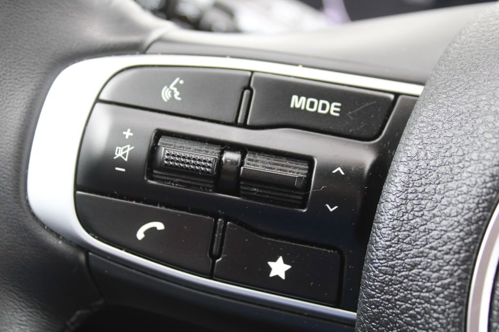 Used 2024 Kia Sportage SX image 28