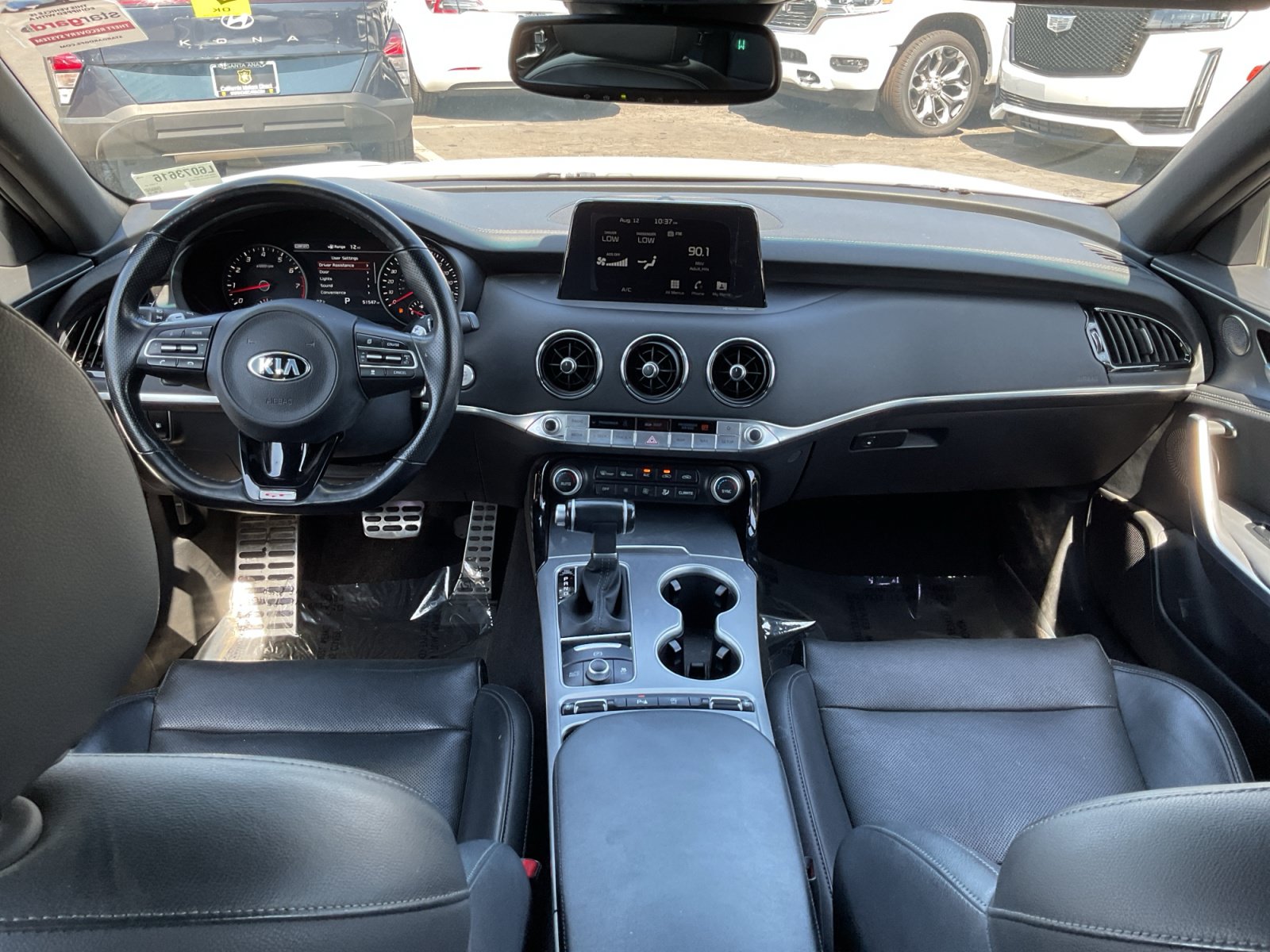 Used 2020 Kia Stinger GT1 RWD image 17