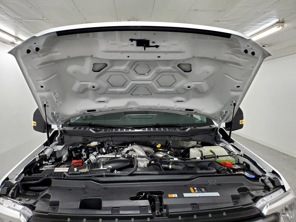 New 2026 Ford F350 XL w/ XL Chrome Package image 11