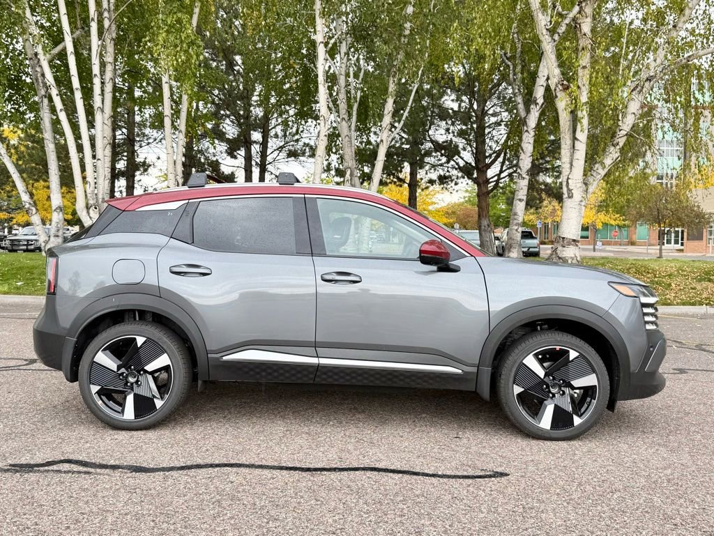 New 2026 Nissan Kicks SR w/ SR Premium Package image 5